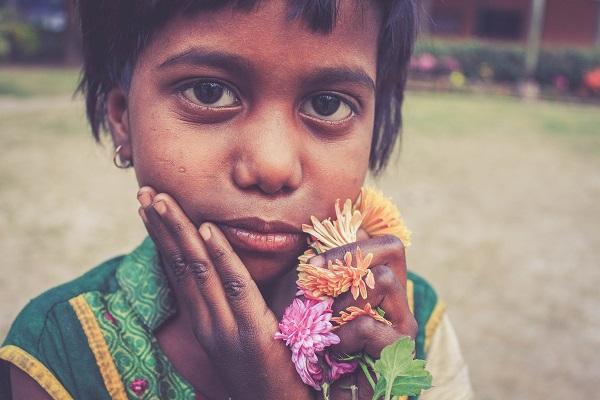 भारत की बेटी - सुमित शांडिल्य
